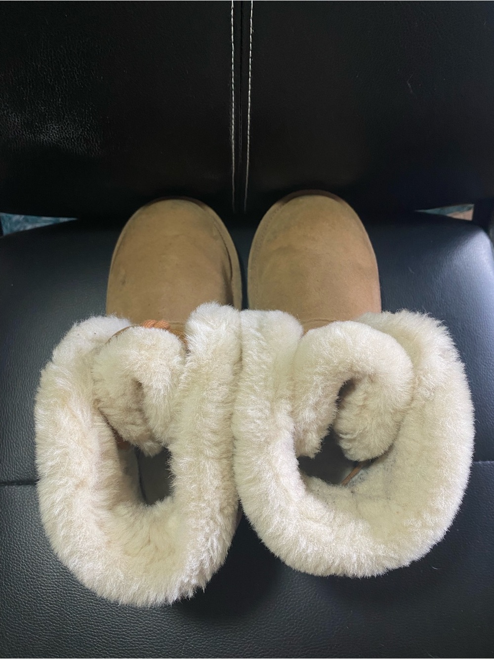 UGG Women's Classic Mini Posy Chestnut Suede Shearling-Lined Ankle Boots Size 6 - Picture 7 of 10
